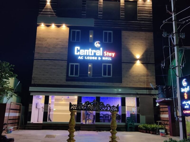 Central Stay